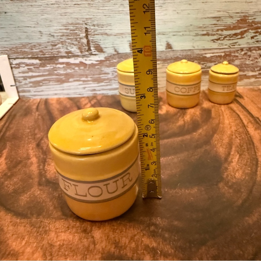 THT 1994 Tender Heart Treasure Miniature Yellow Canisters Pottery Yellow - Picture 8 of 10